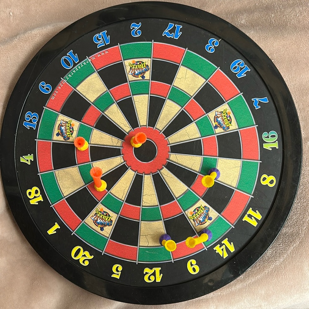 Magnetic Dart Board